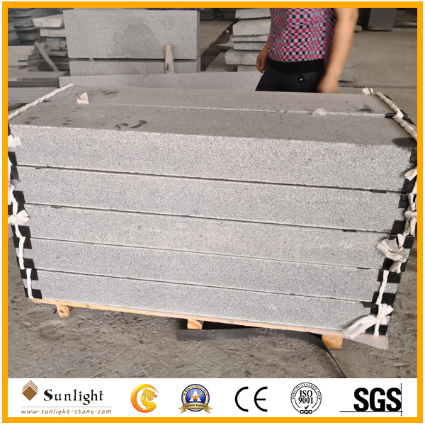 G654 dark grey garnie kerbstone